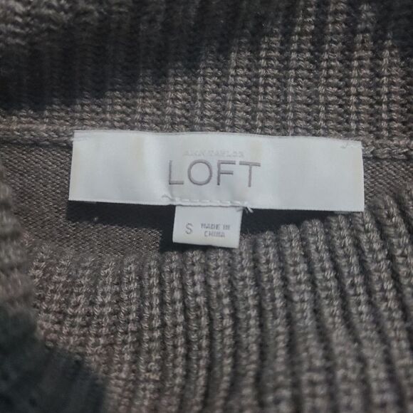 Loft tan turtleneck sweater, ribbed collar small - Picture 6 of 7